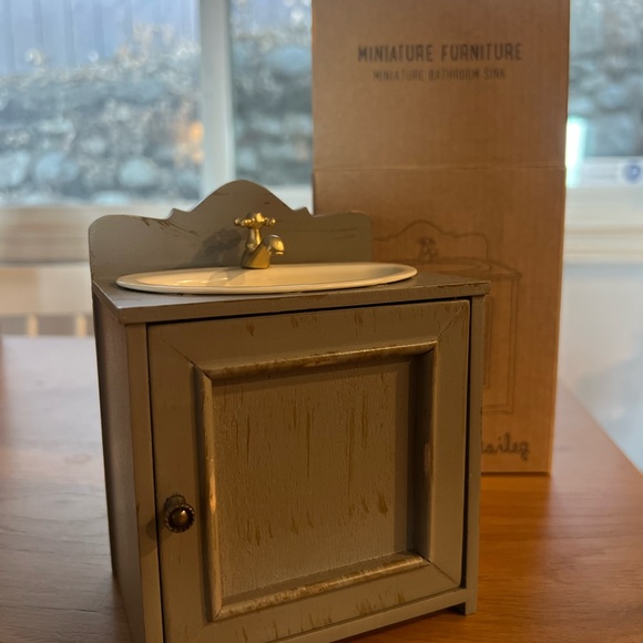 Maileg Miniature Sink new in box - Picture 3 of 8